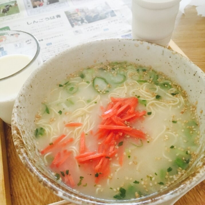 大根葉入り九州ラーメン